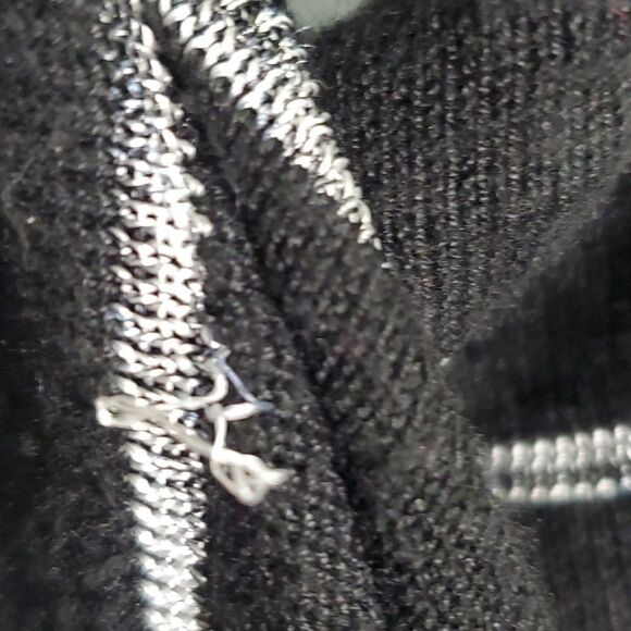 White House Black Market sweater women's size xs x-small black white 100… - Picture 10 of 10